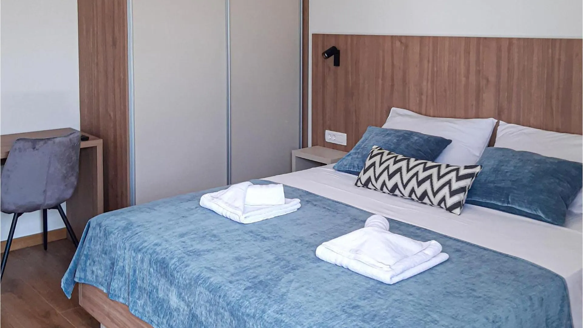 2 Bedroom Lovely Apartment In Malinska Croatia